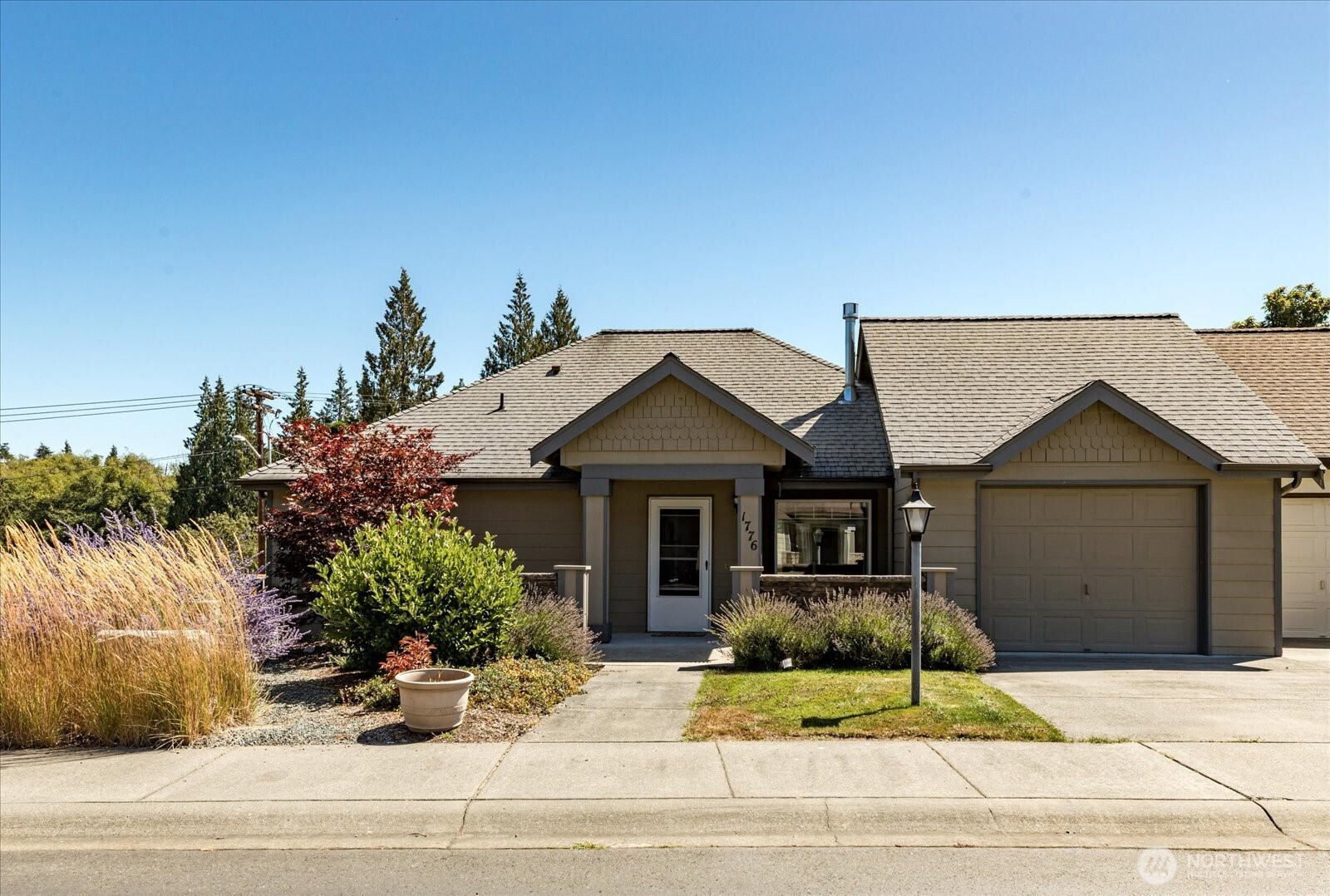 1776 Compass Boulevard, Freeland, WA 98249