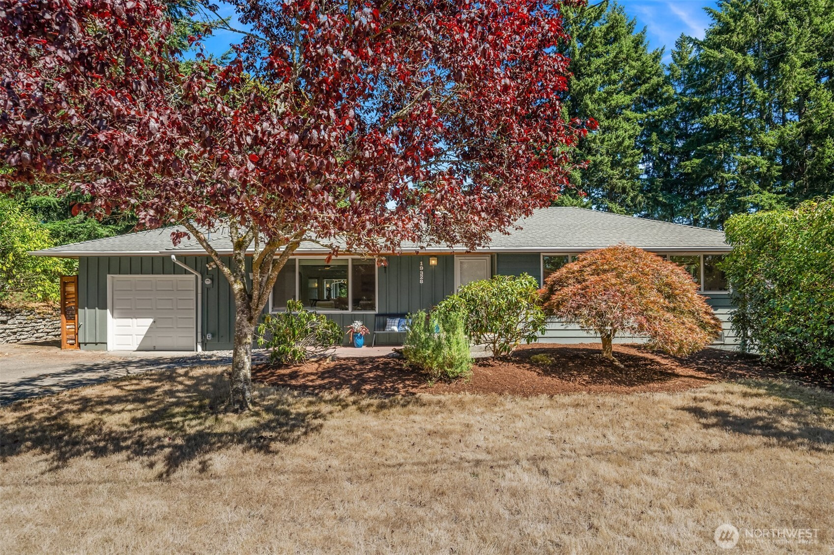 19328 4th Avenue S, Des Moines, WA 98148