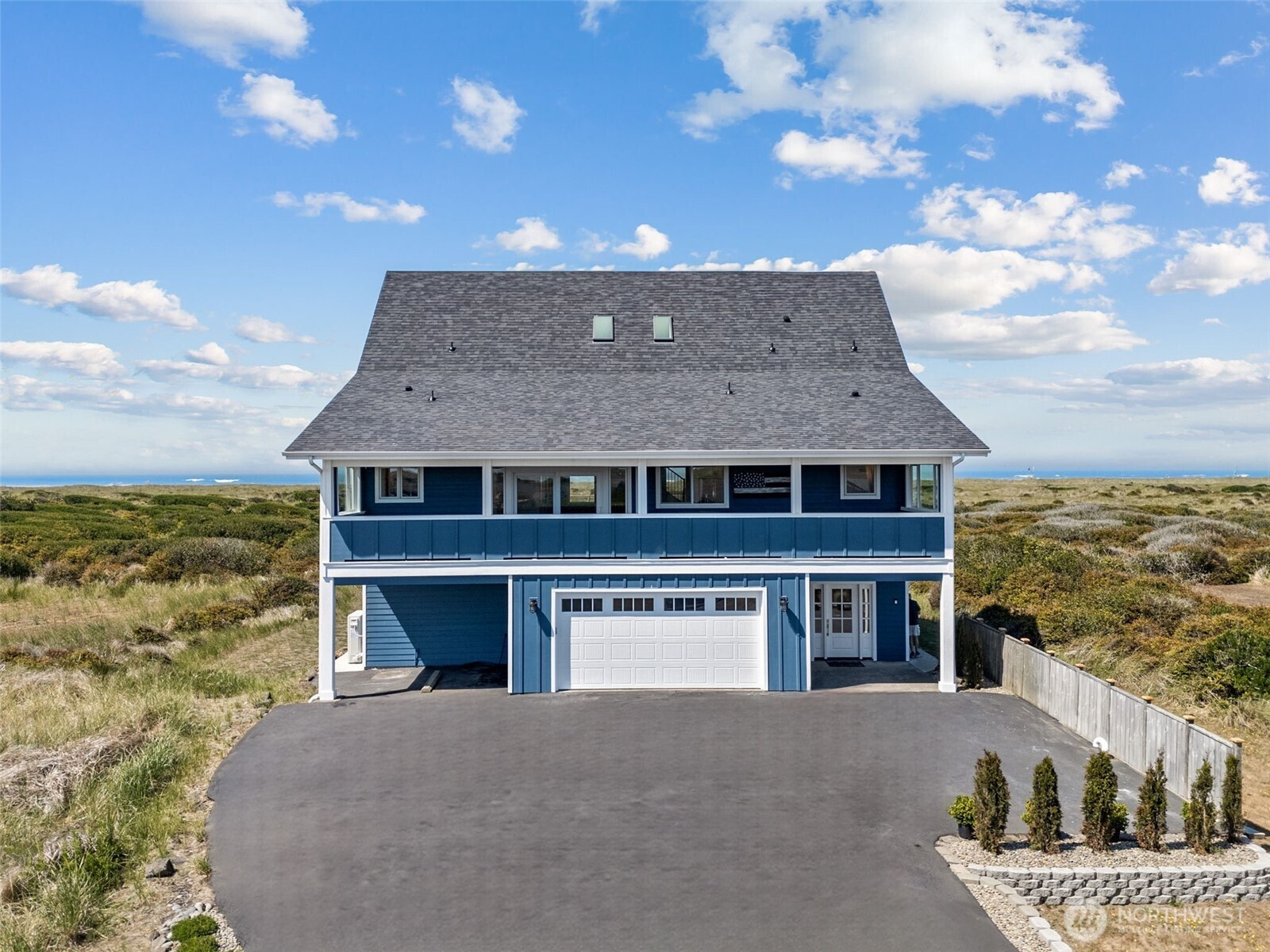 1073 Ocean Shores Boulevard SW, Ocean Shores, WA 98569