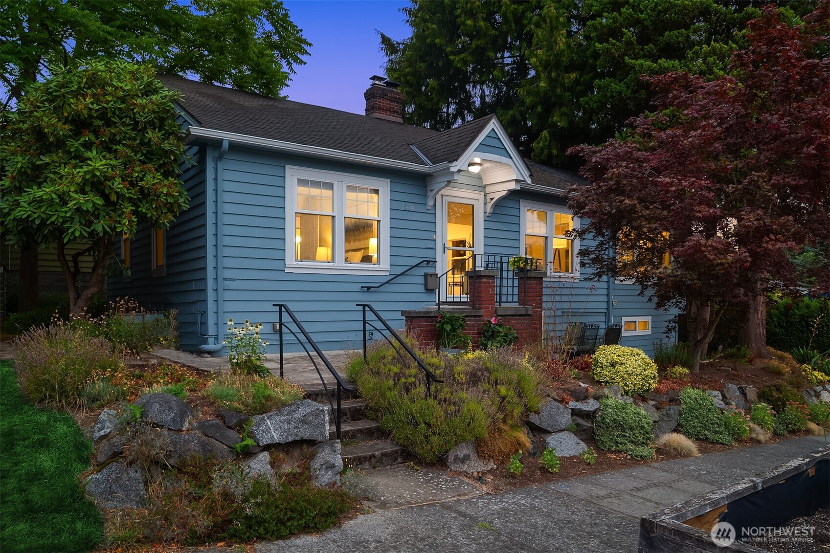 814 NW 75th Street, Seattle, WA 98117