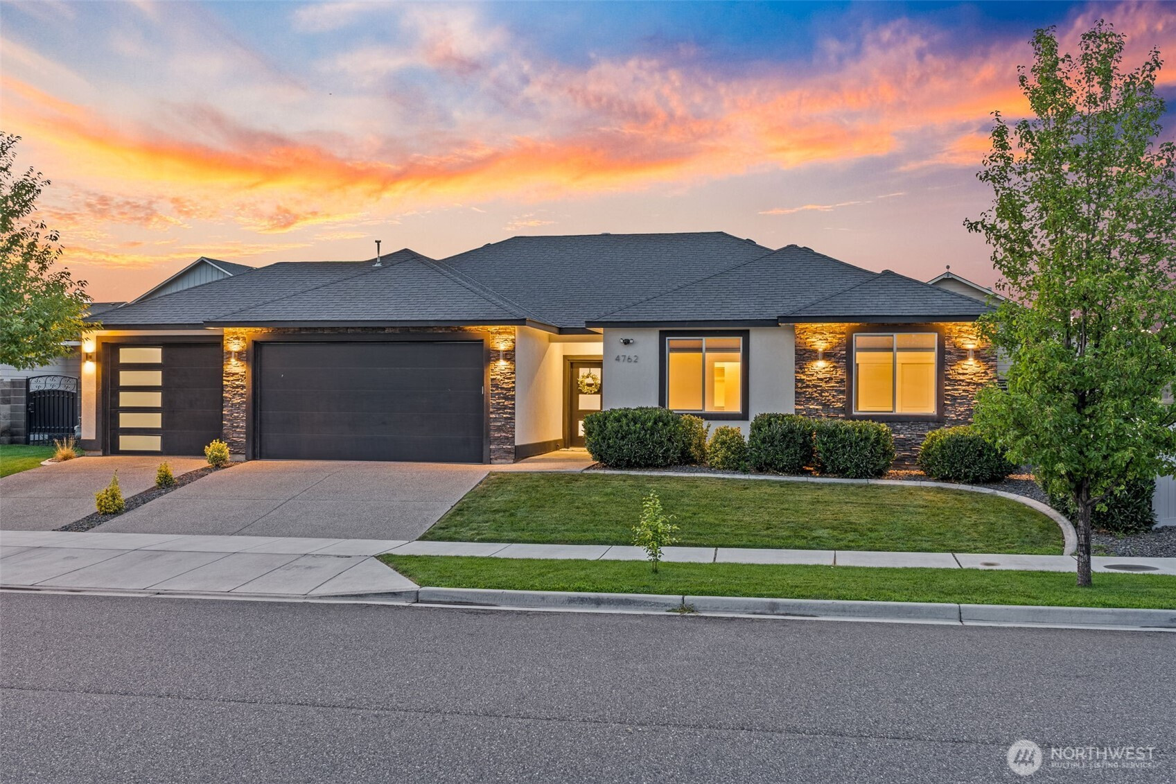 4762 McEwan Dr, Richland, WA 99352