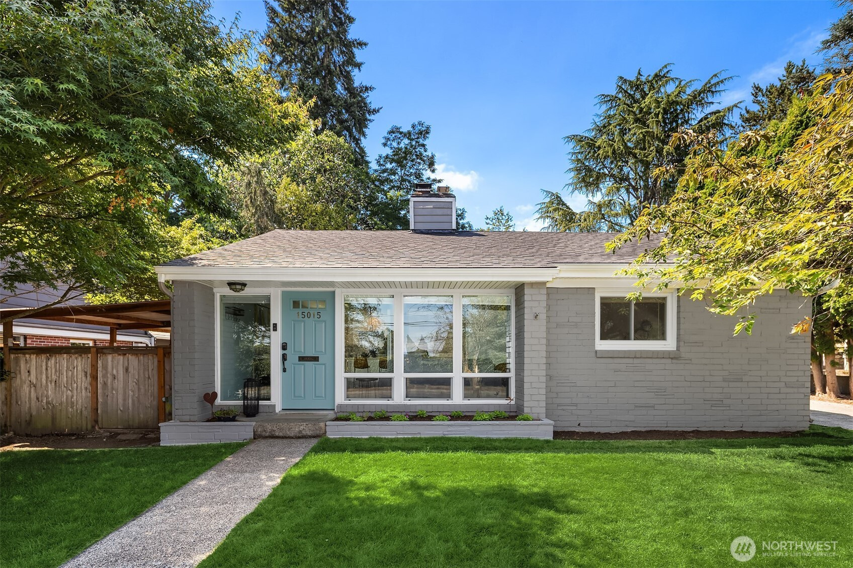 15015 27th Avenue NE, Shoreline, WA 98155