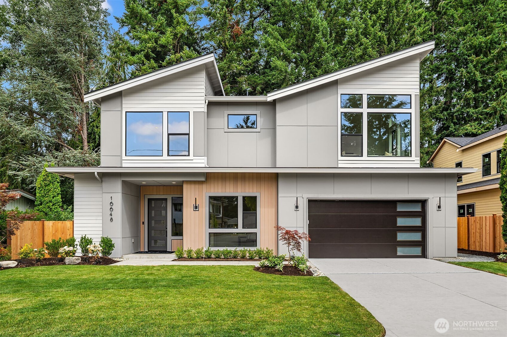 16648 NE 12th Street, Bellevue, WA 98008