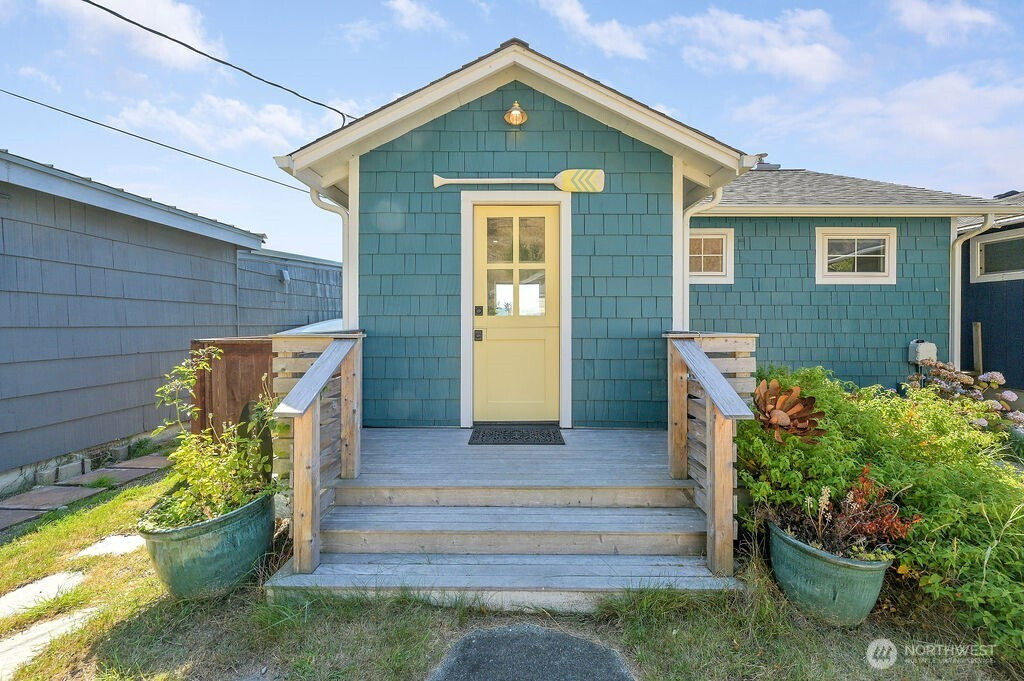 1180 Beckett Point Road, Port Townsend, WA 98368