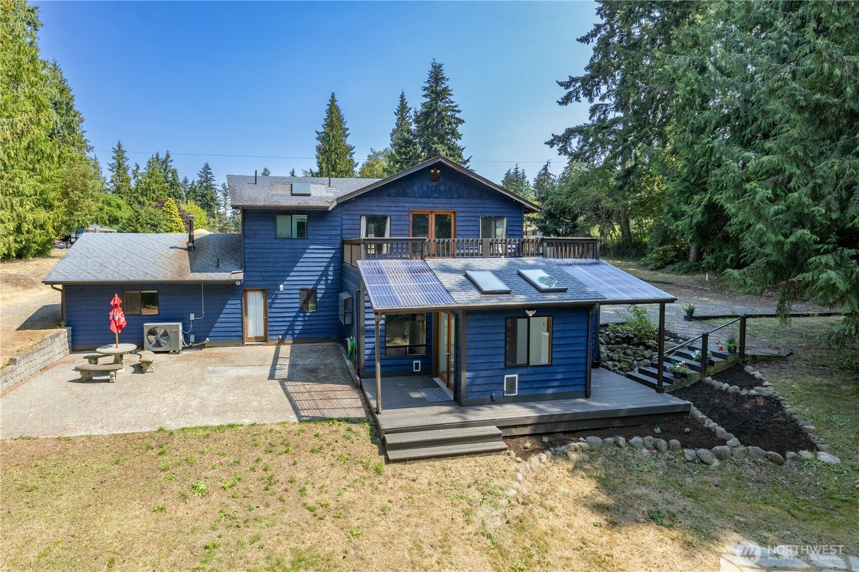 121 S 7th Avenue, Port Hadlock, WA 98339