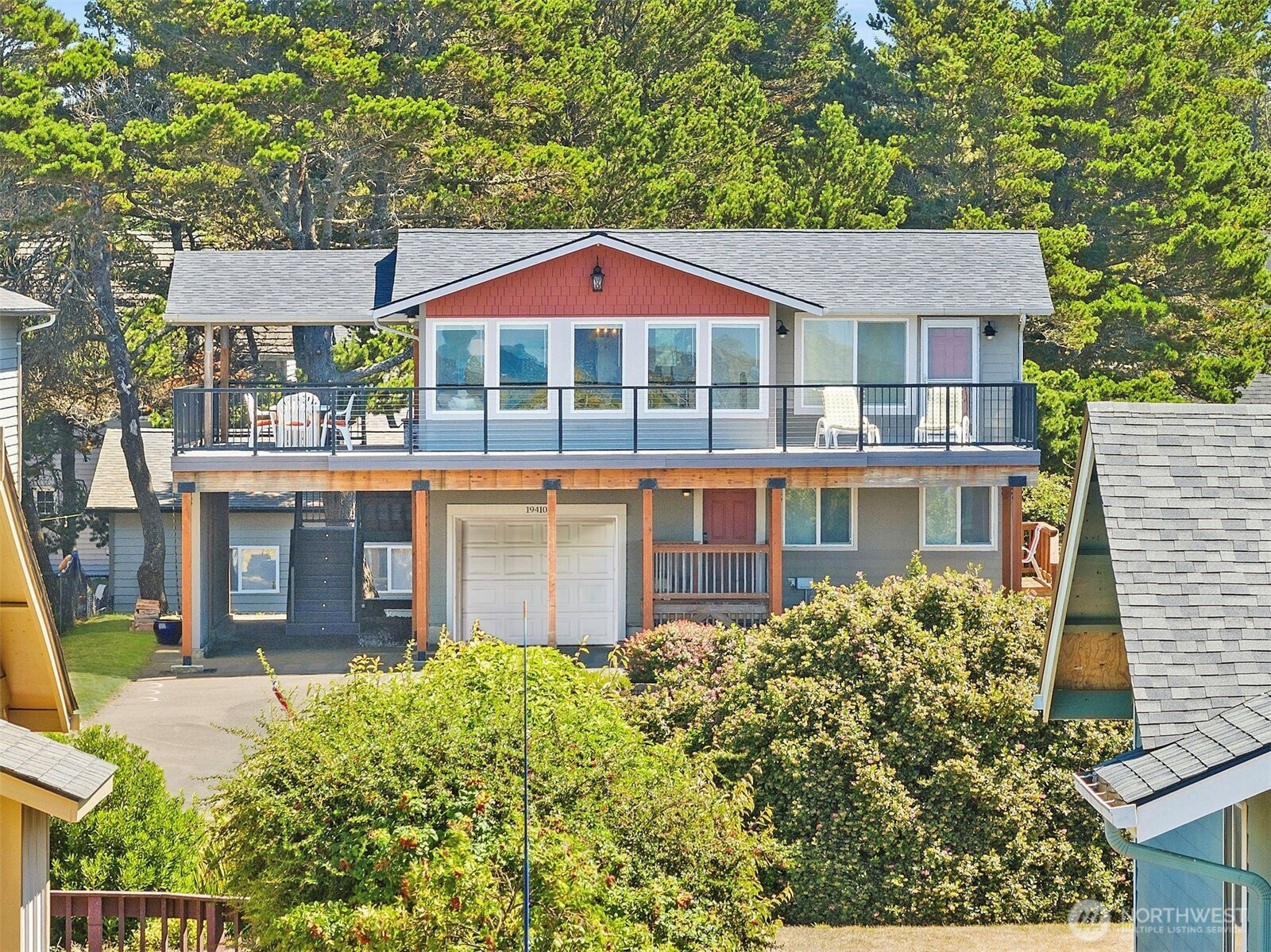 19410 K Place, Long Beach, WA 98631