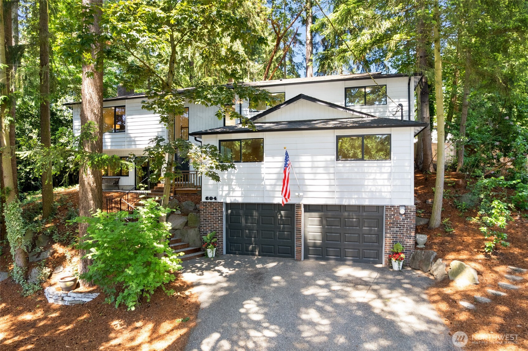 604 N 178th Street, Shoreline, WA 98133