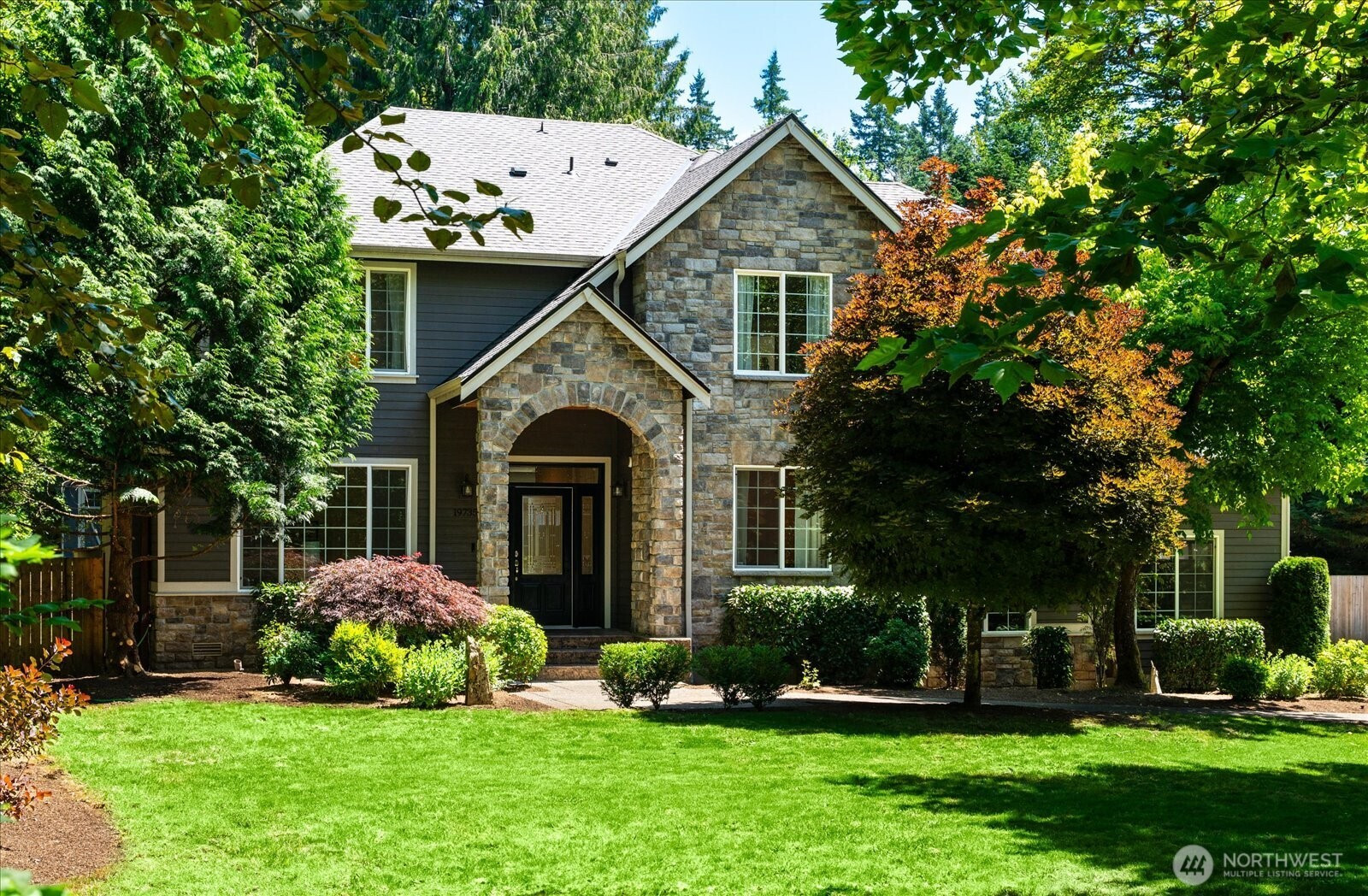 19735 183rd Way SE, Renton, WA 98058