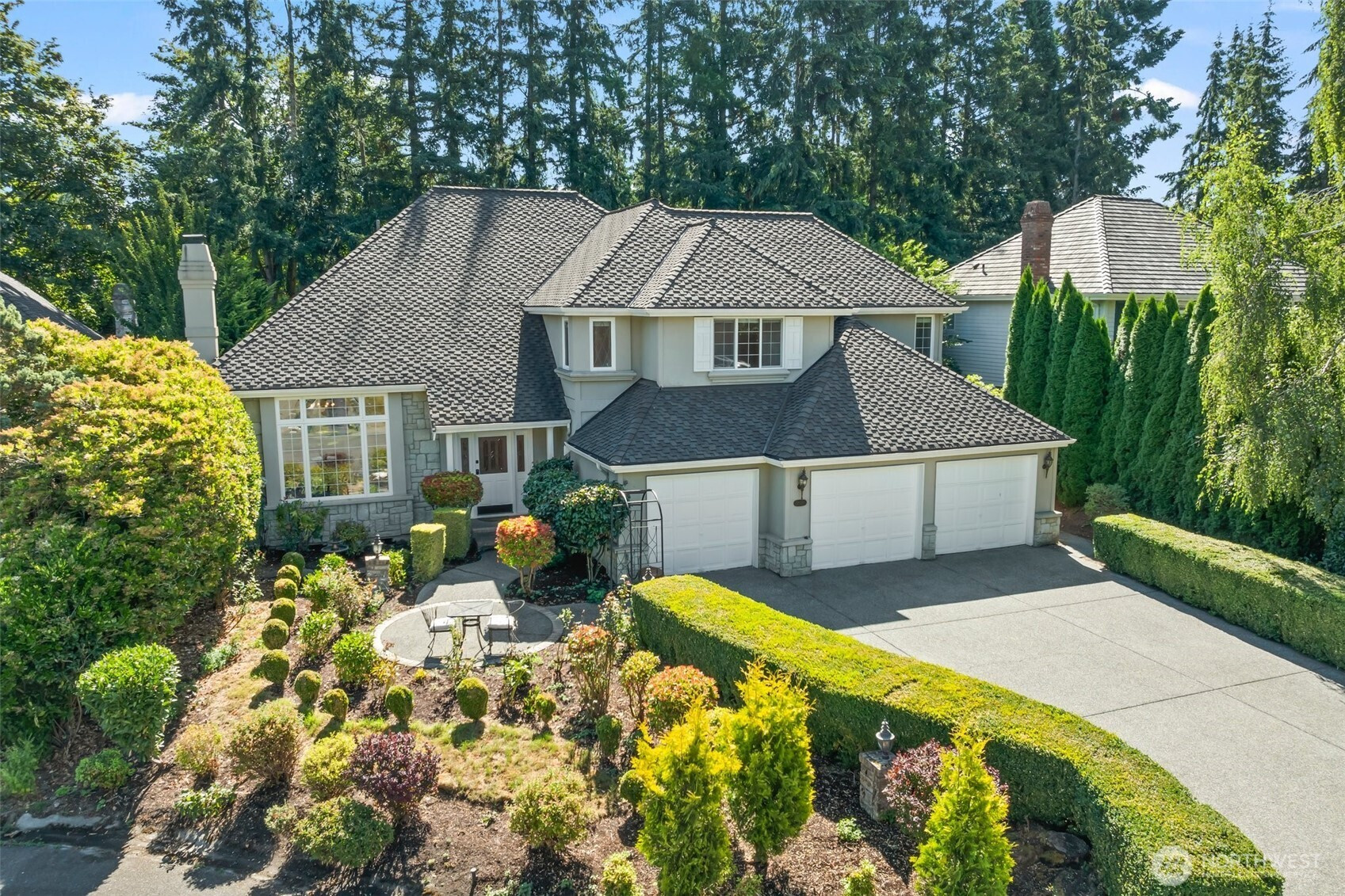 21427 SE 33rd Place, Sammamish, WA 98075
