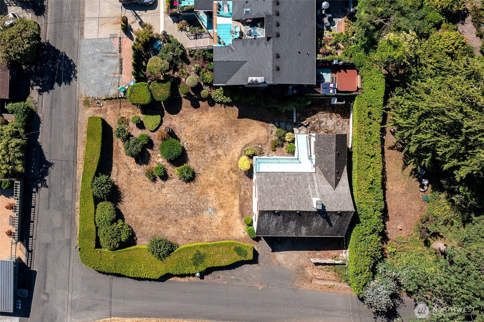 10523 Exeter Avenue NE, Seattle, WA 98125