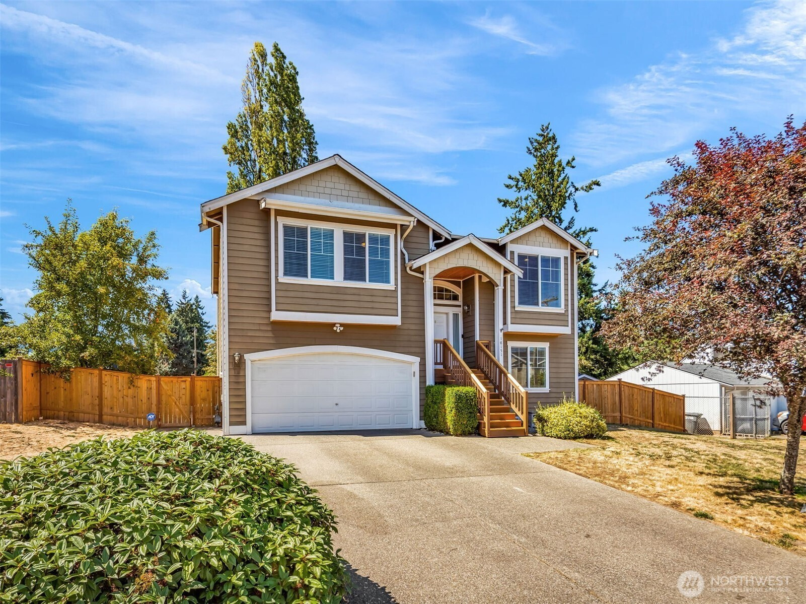 18151 5th Avenue S, Seattle, WA 98148