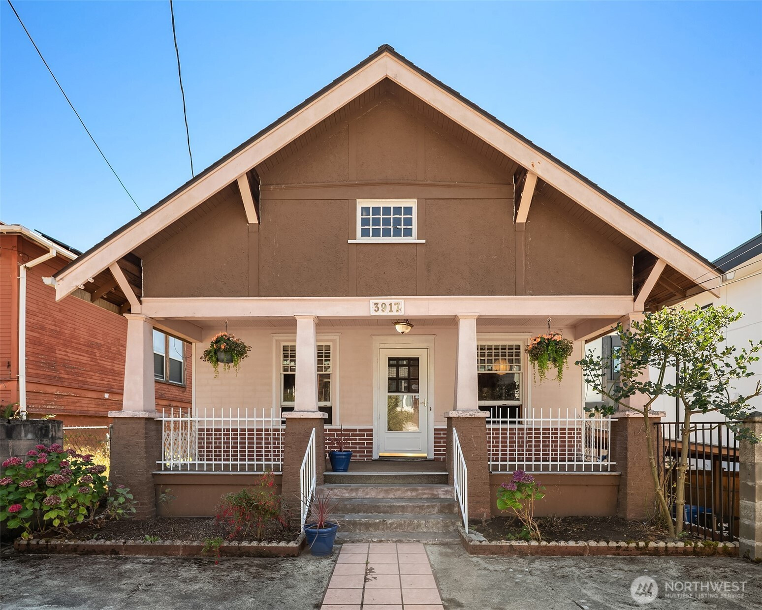 3917 S Hudson Street, Seattle, WA 98118