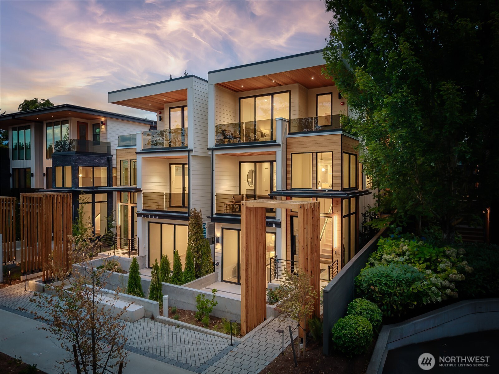 1844 Market St, Kirkland, WA 98033