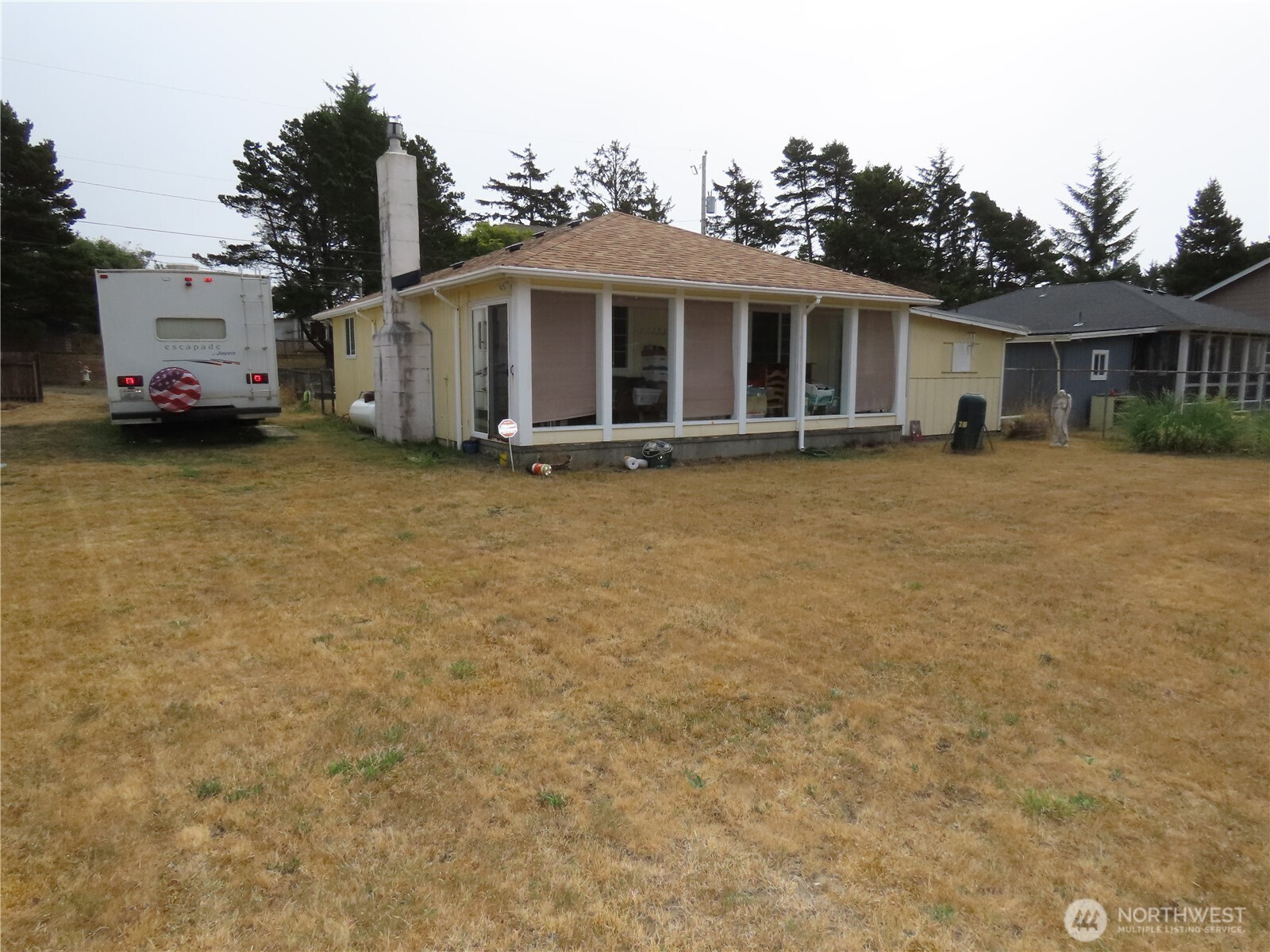1817 S Hoquiam Lane, Westport, WA 98595