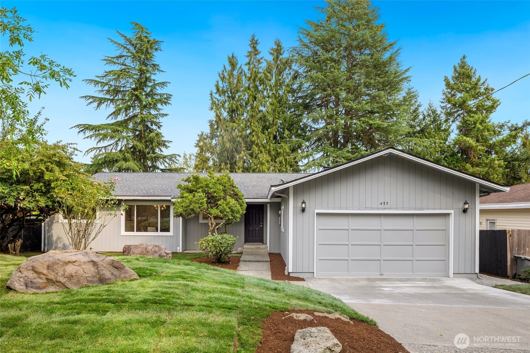 432 128th Avenue SE, Bellevue, WA 98005