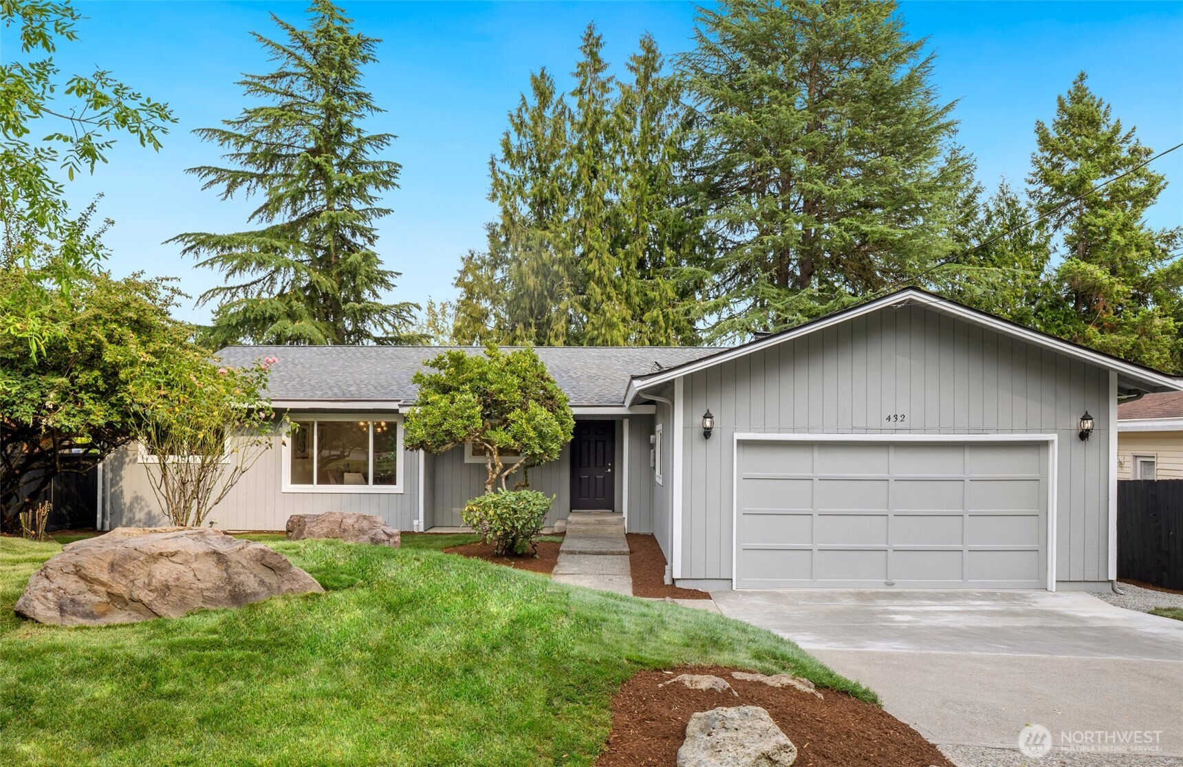 432 128th Avenue SE, Bellevue, WA 98005