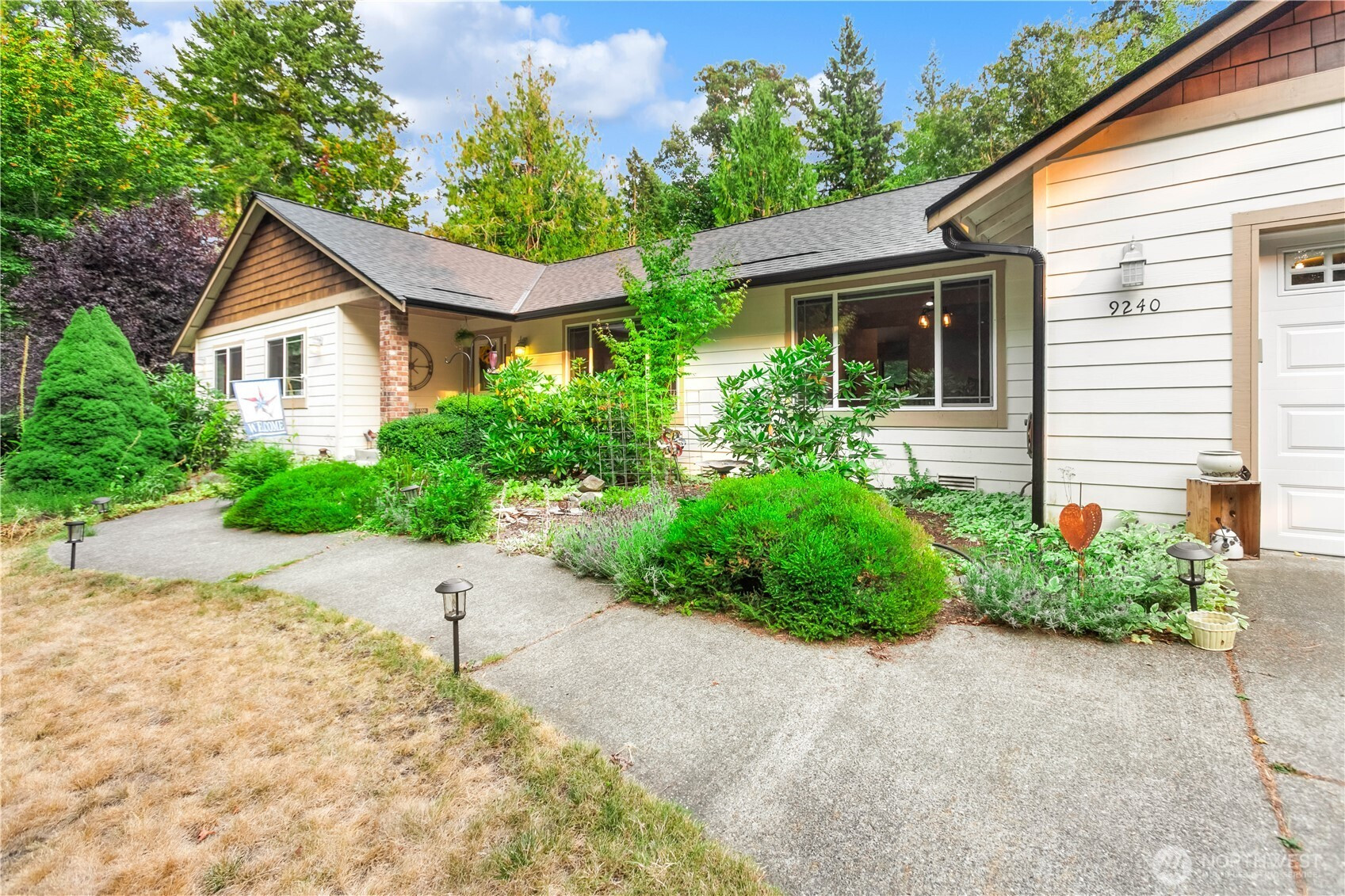9240 Priddy Vista Road NW, Seabeck, WA 98380