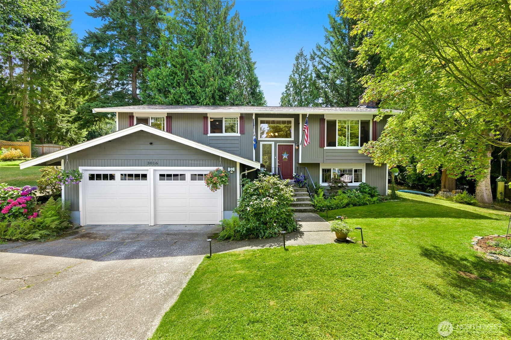 3016 Cascade Place, Bellingham, WA 98229