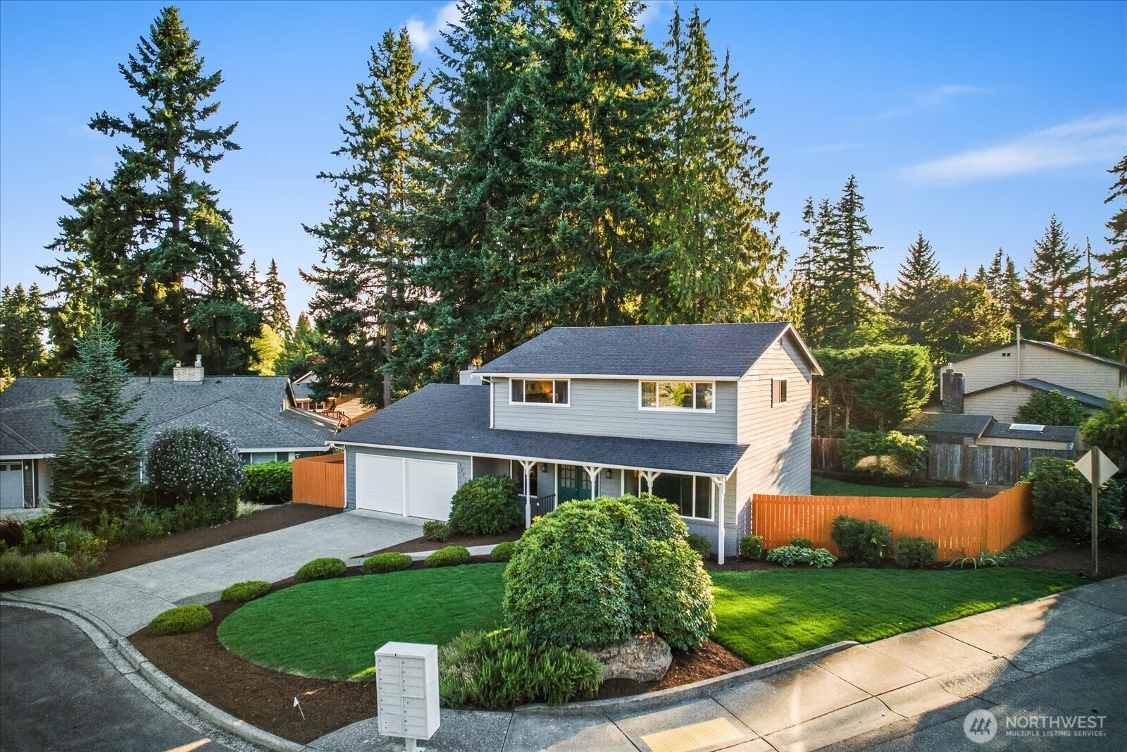 12221 NE 140th Street, Kirkland, WA 98034