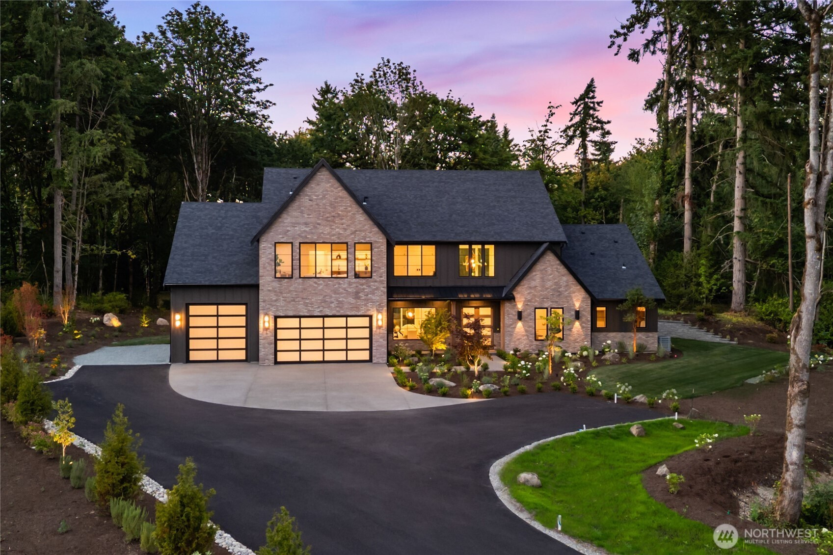 16654 195th Street NE, Woodinville, WA 98072