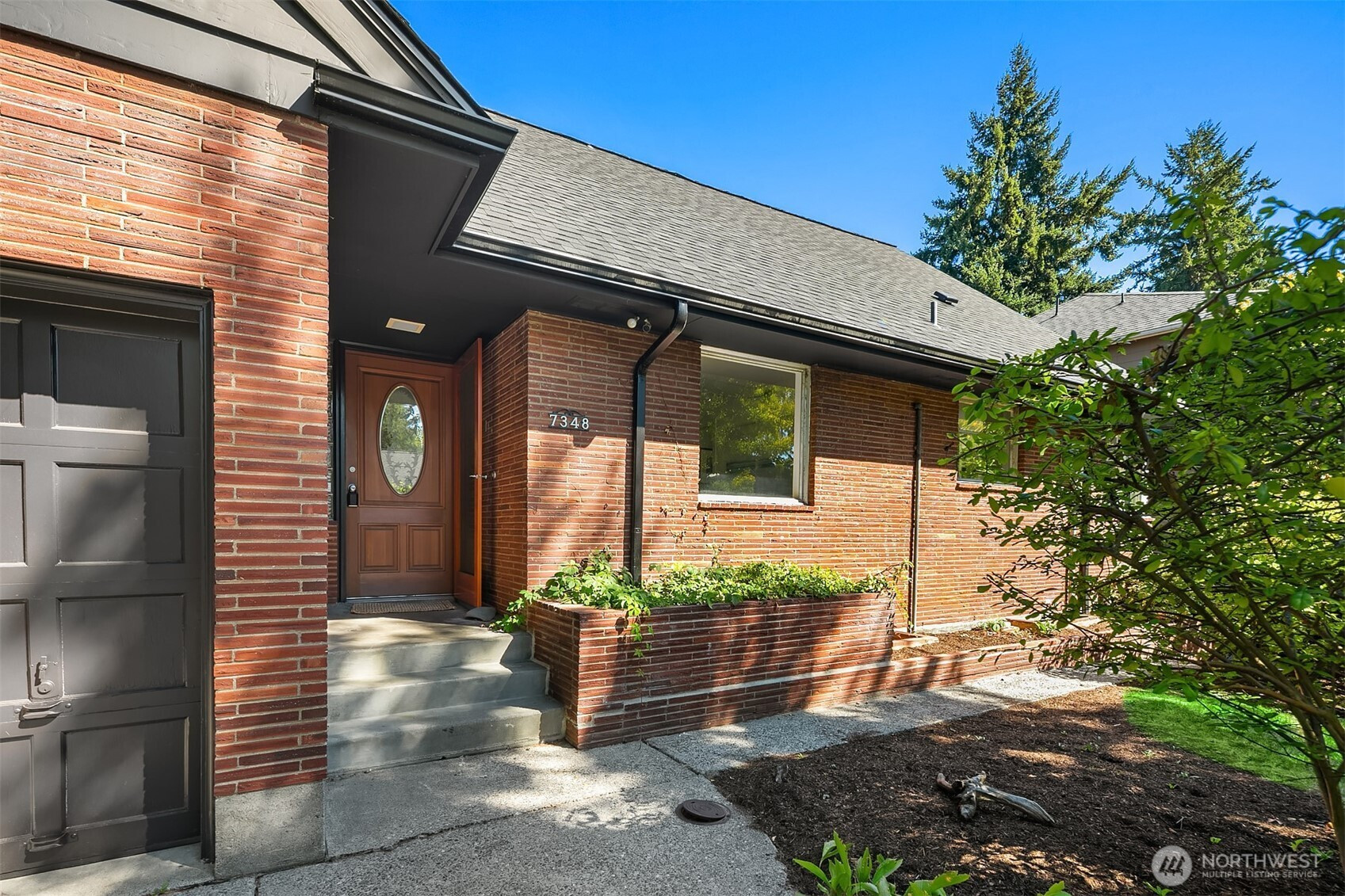 7348 55th Avenue NE, Seattle, WA 98115