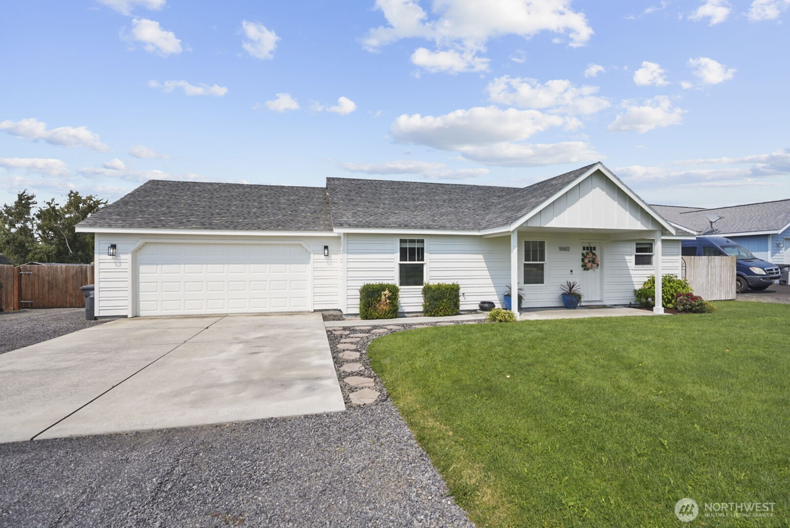 5502 Crystal Springs Place NE, Moses Lake, WA 98837