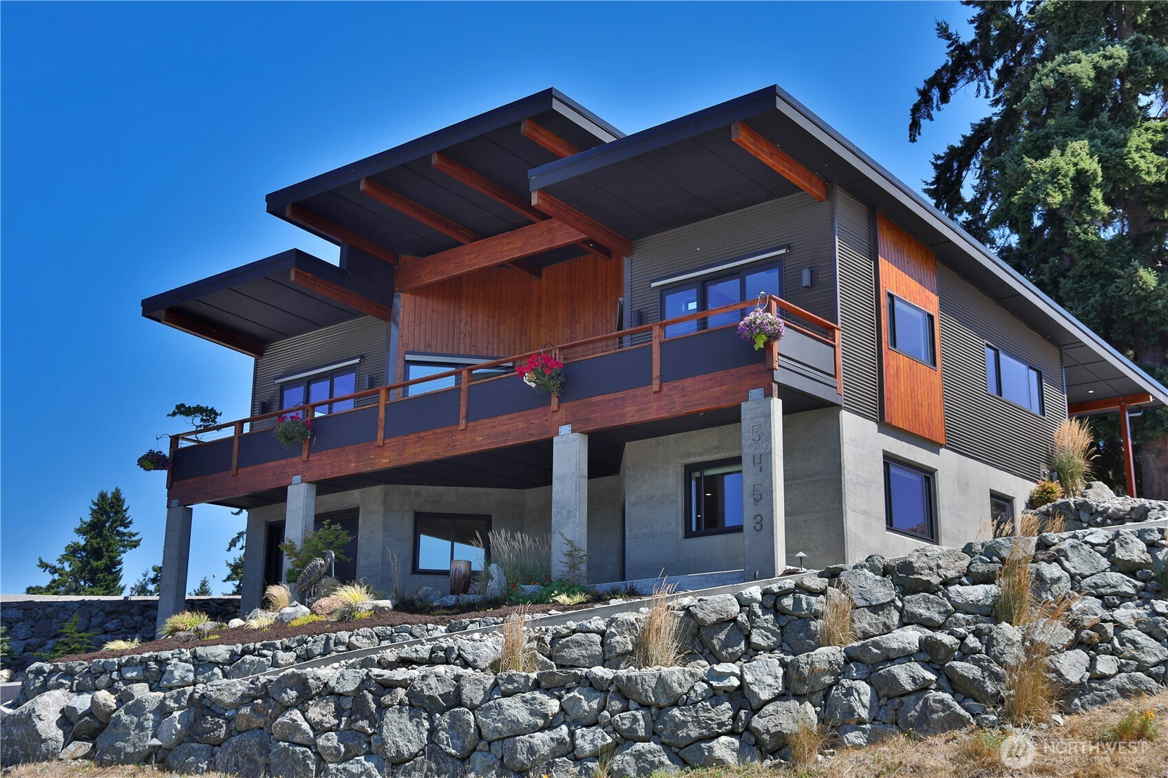 5453 Harborside Lane, Freeland, WA 98249