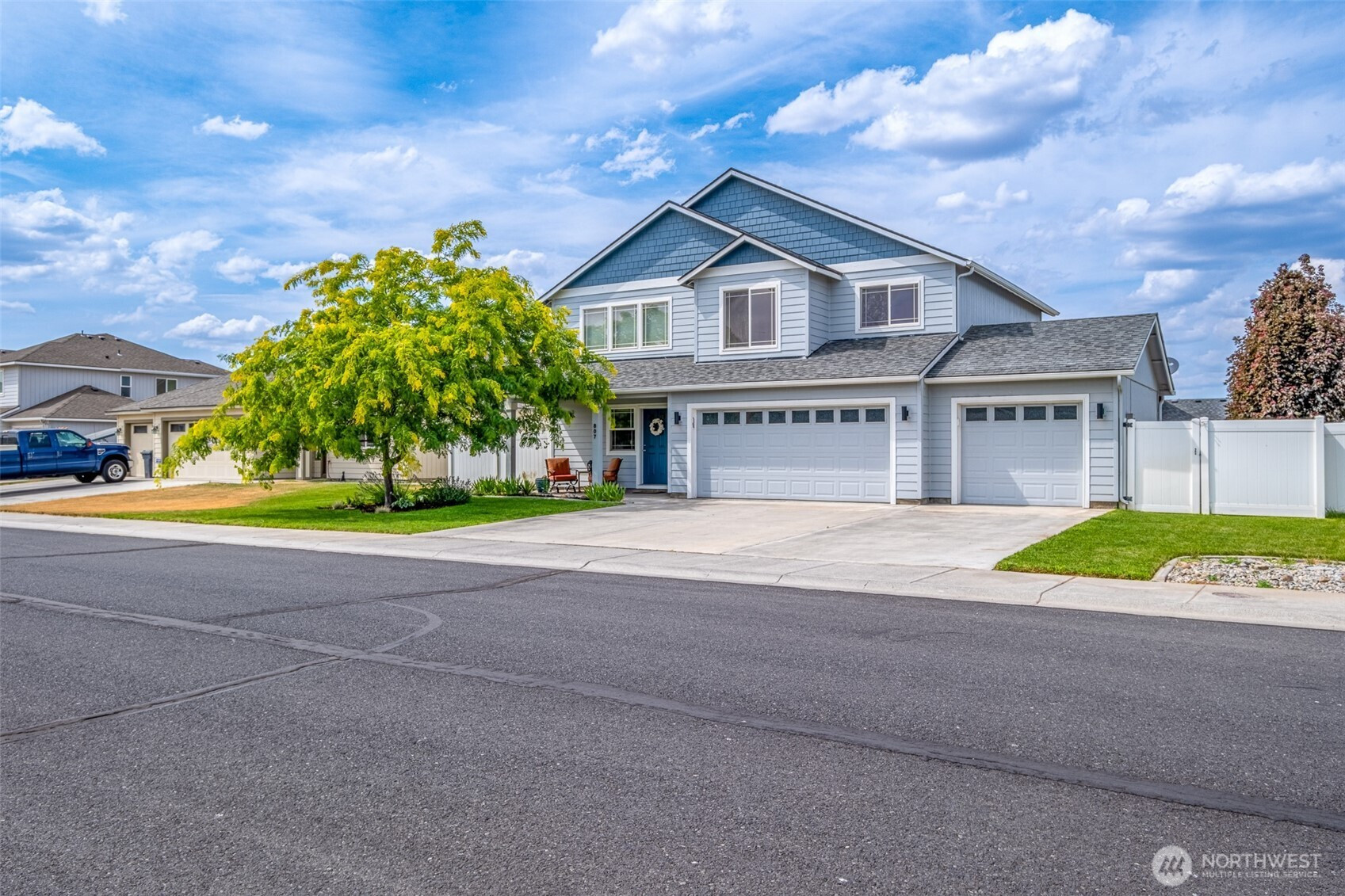 807 5th Avenue NE, Ephrata, WA 98823