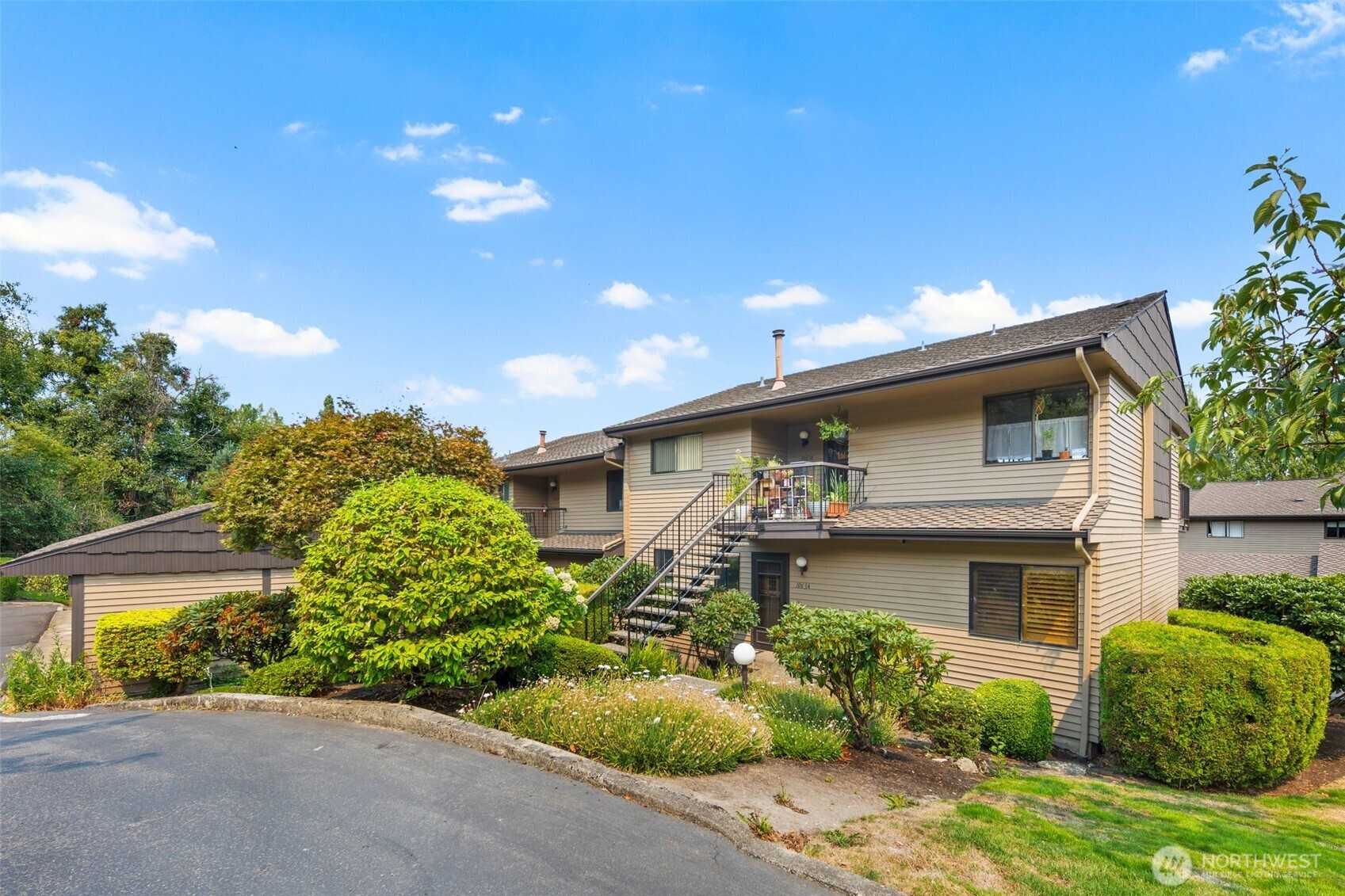 10626 NE Glen Acers Drive, Seattle, WA 98168