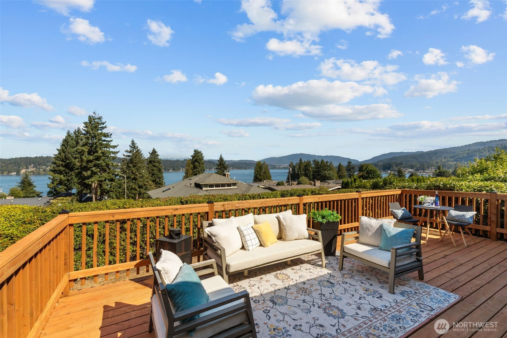 2606 170th Avenue SE, Bellevue, WA 98008