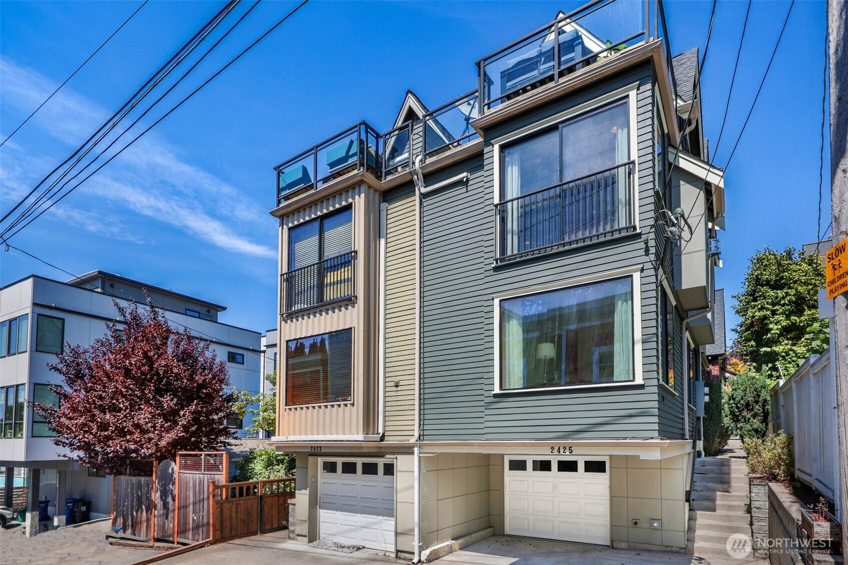 2425 N 75th Street, Seattle, WA 98103