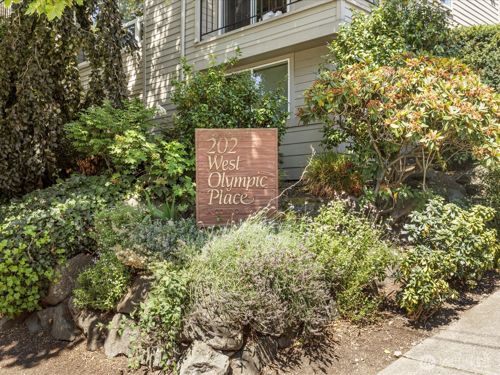 202 W Olympic Place, Seattle, WA 98119