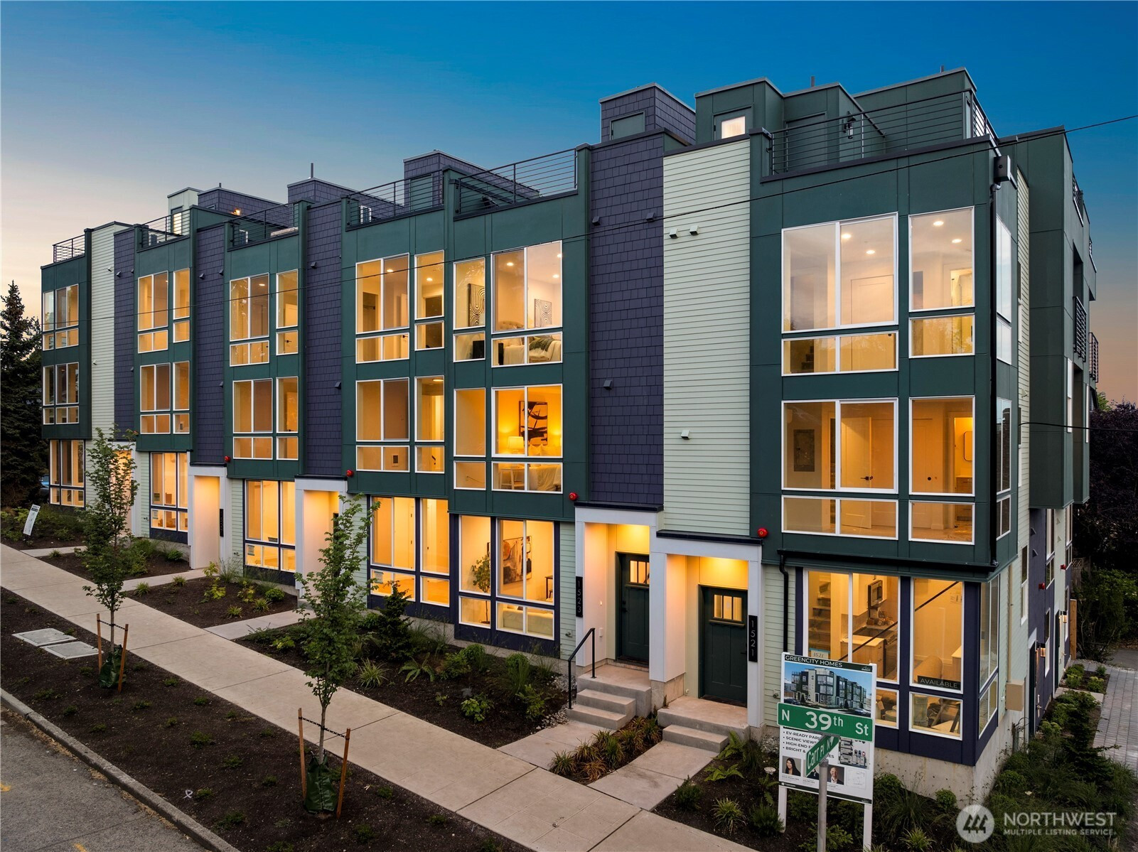 1529 N 39th Street, Seattle, WA 98103