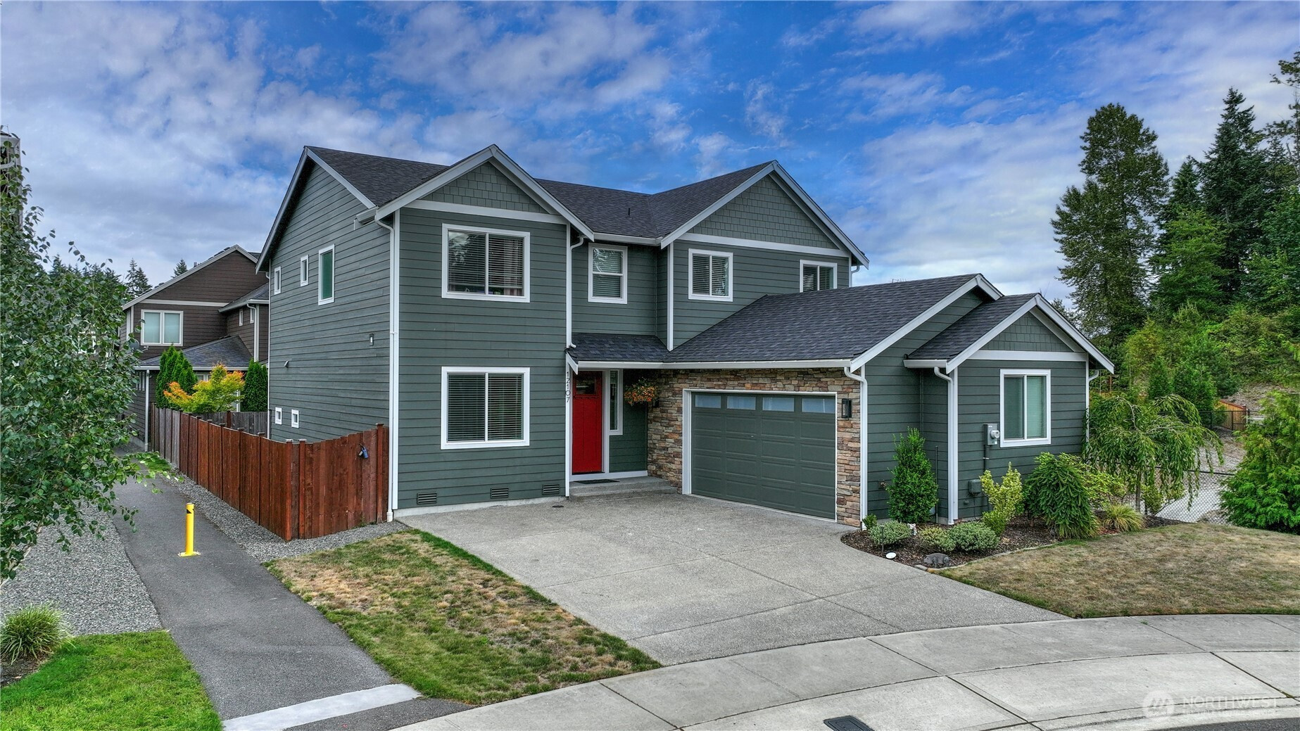 12107 90th Avenue Ct E, Puyallup, WA 98373