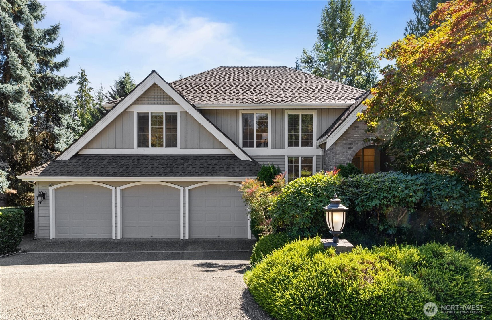 20537 NE 34th Place, Sammamish, WA 98074