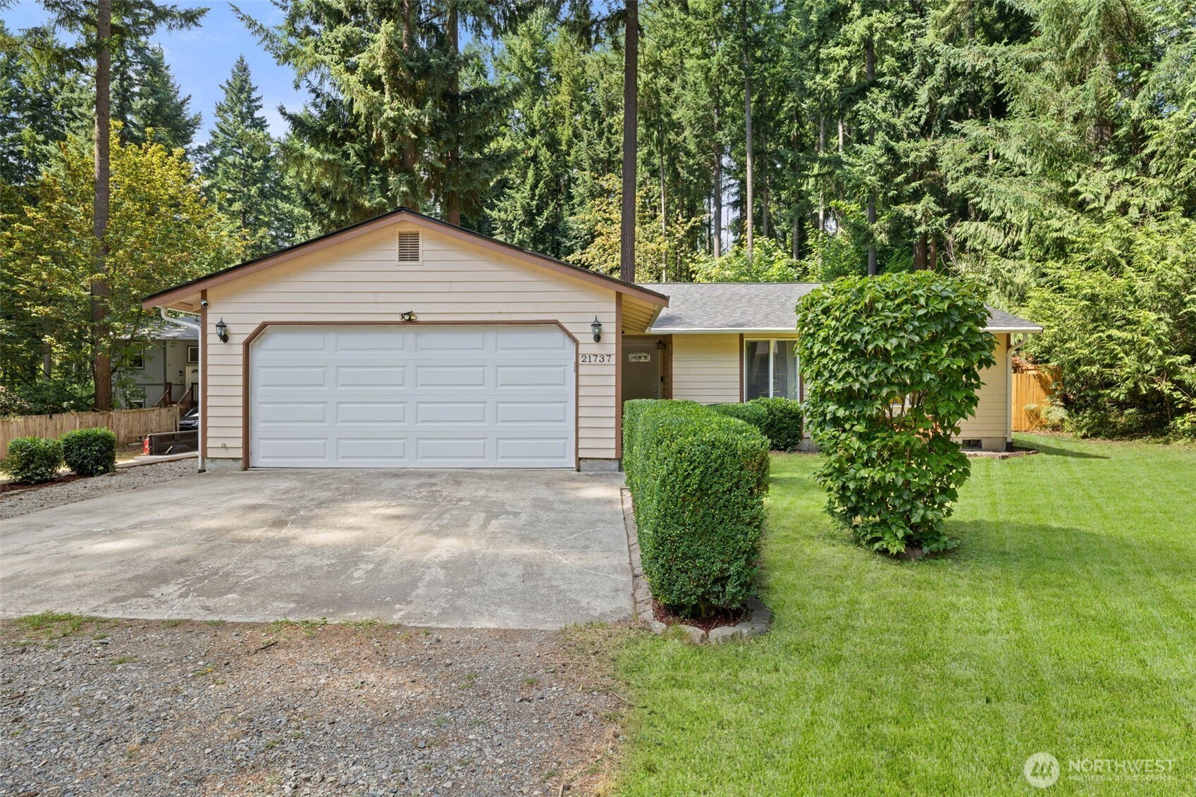 21737 E Terra Lane SE, Yelm, WA 98597