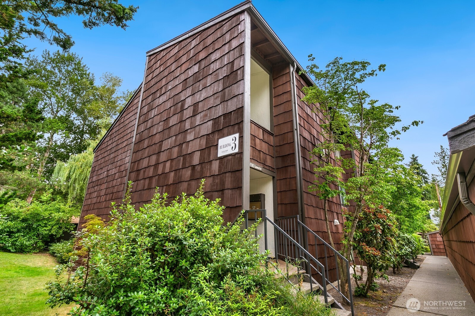 2300 NE 89th Street, Seattle, WA 98115
