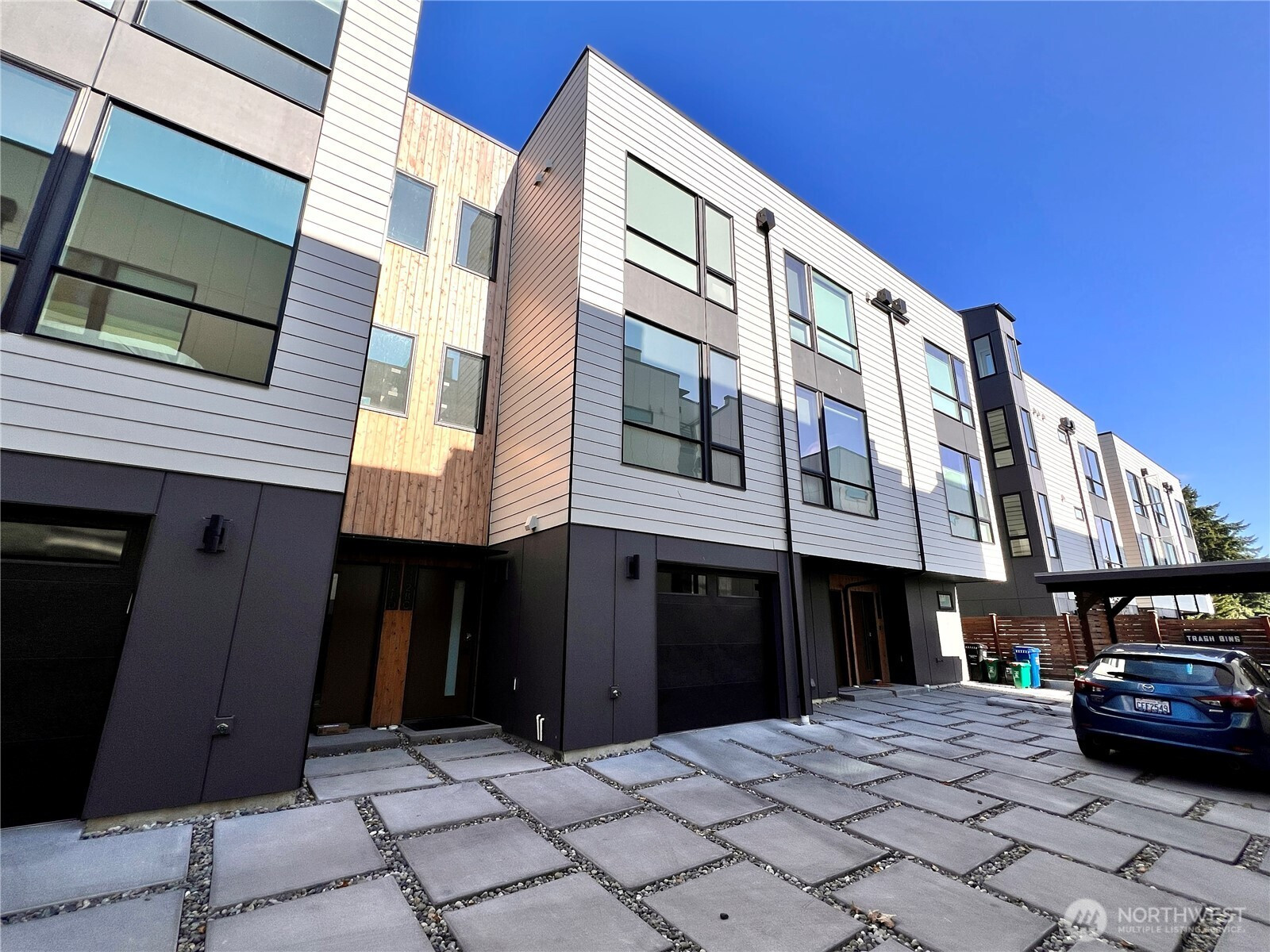 8328 16th Avenue NW, Seattle, WA 98117