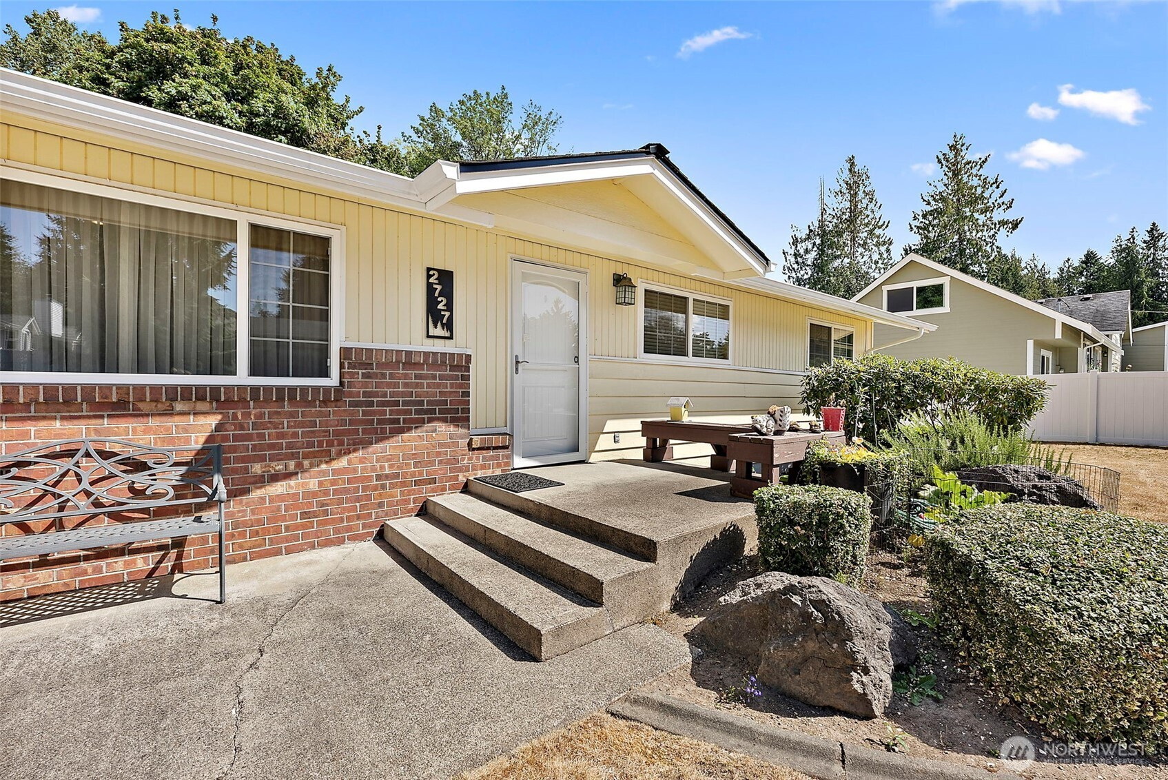 2727 108th E, Edgewood, WA 98372