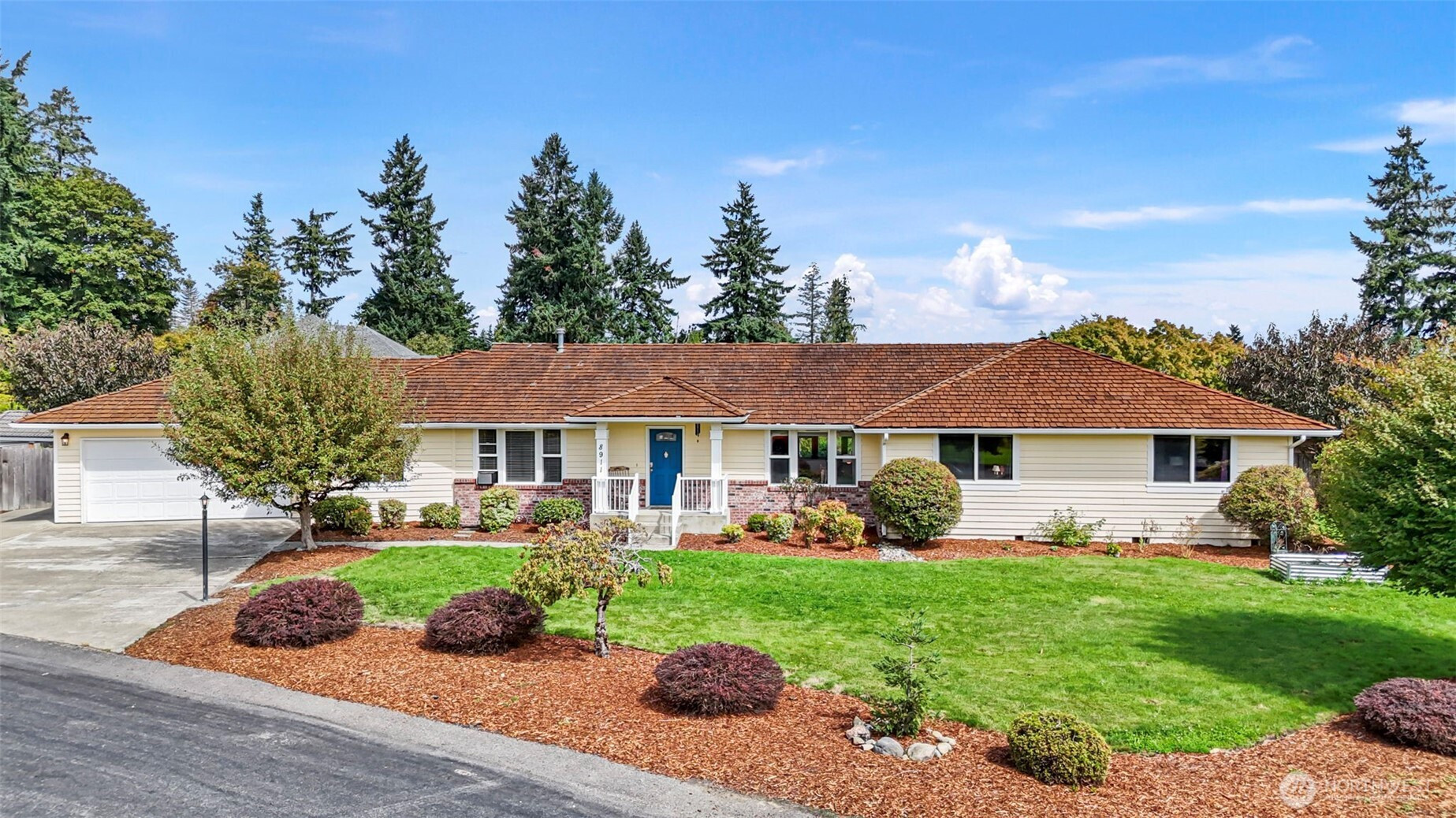 8911 69th Avenue E, Puyallup, WA 98371