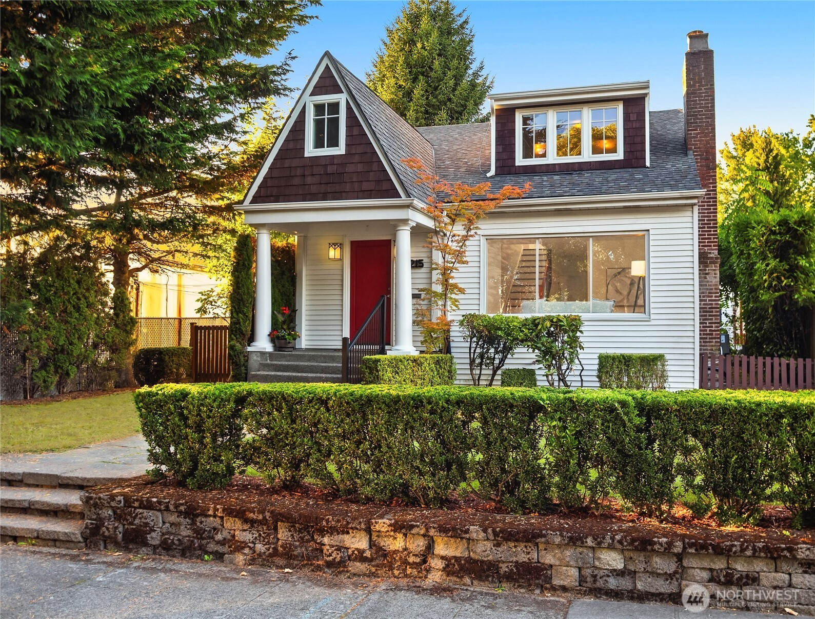7215 W Green Lake Drive N, Seattle, WA 98103