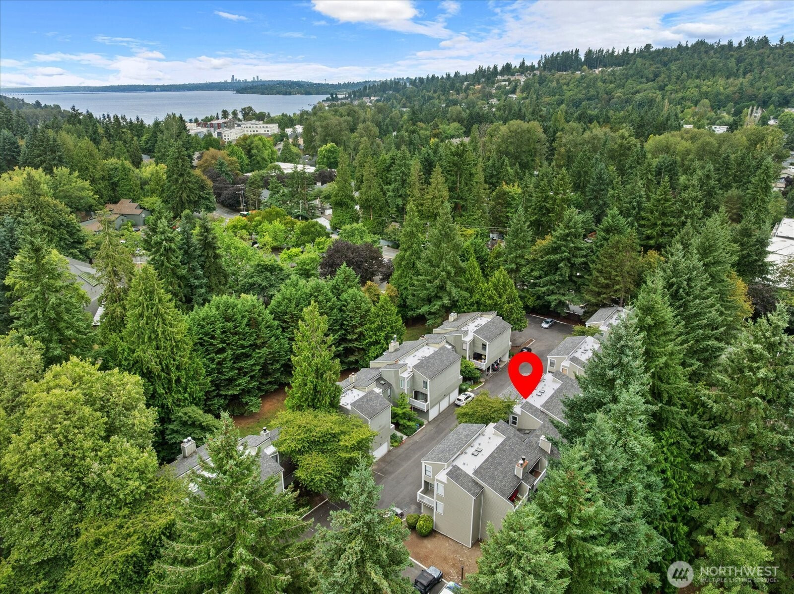 10016 NE 124th Place, Kirkland, WA 98034