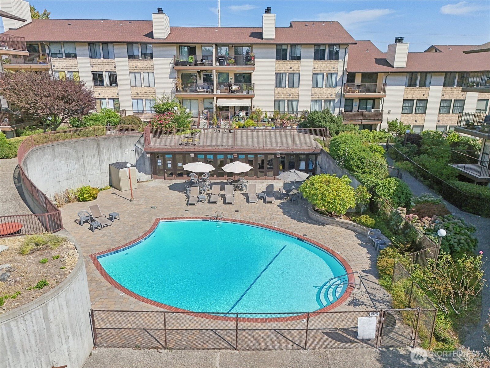 13215 Linden Avenue N, Seattle, WA 98133