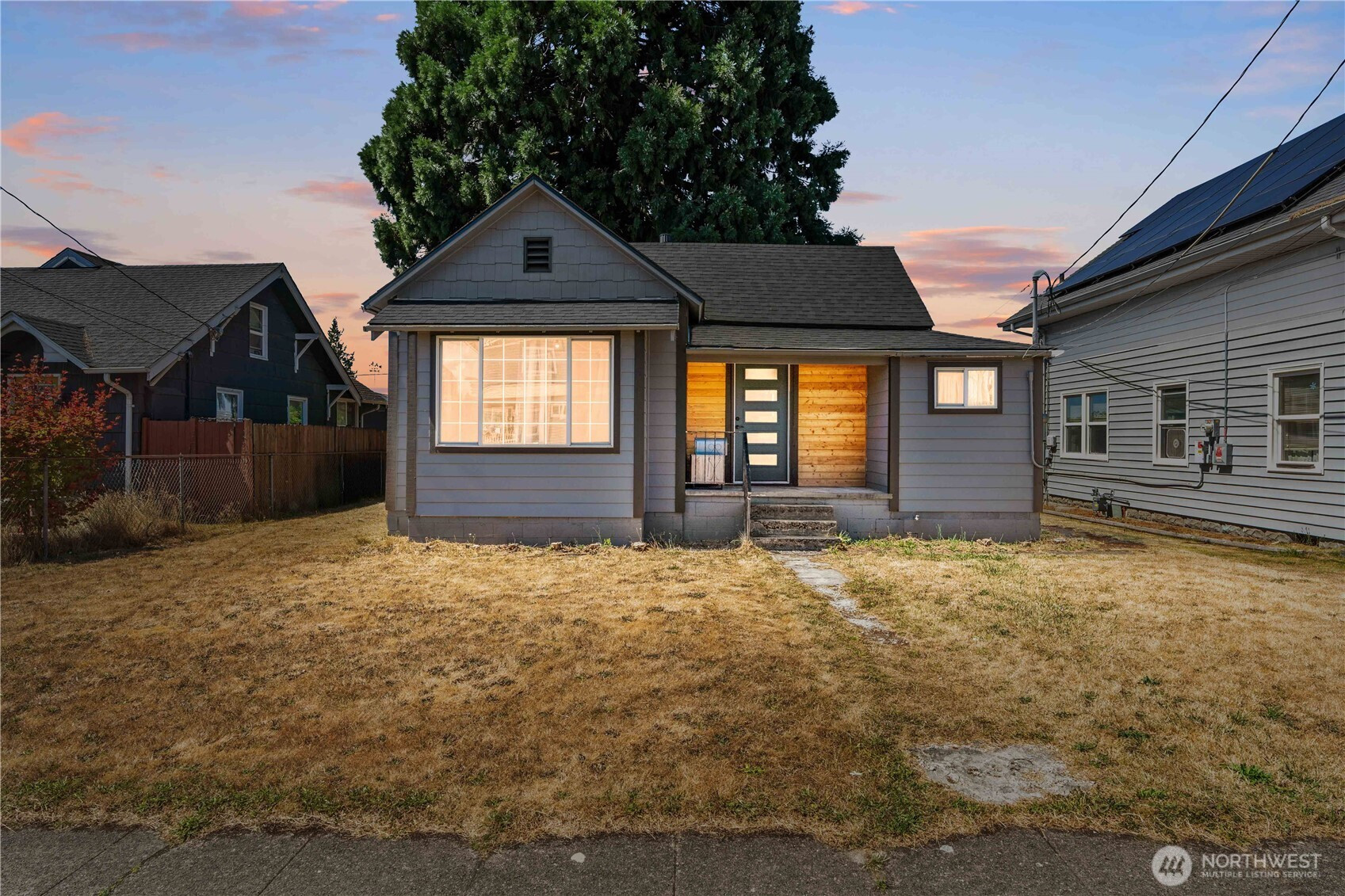 5424 S J Street, Tacoma, WA 98408