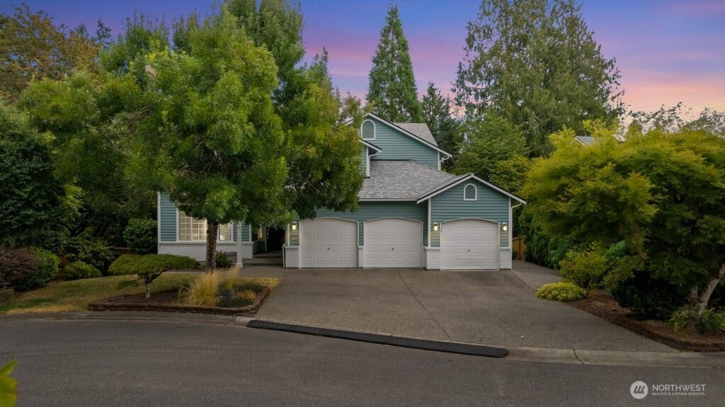 9306 138th Court NE, Redmond, WA 98052