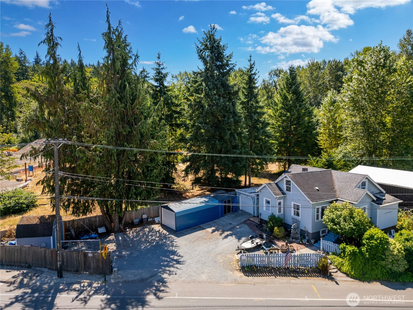 2814 Pioneer Way E, Tacoma, WA 98404