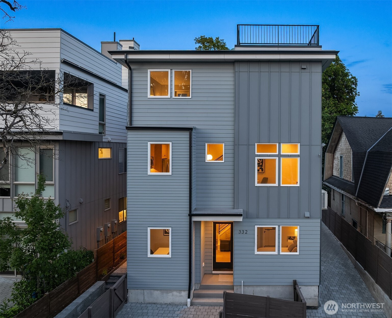 332 17th Avenue, Seattle, WA 98122