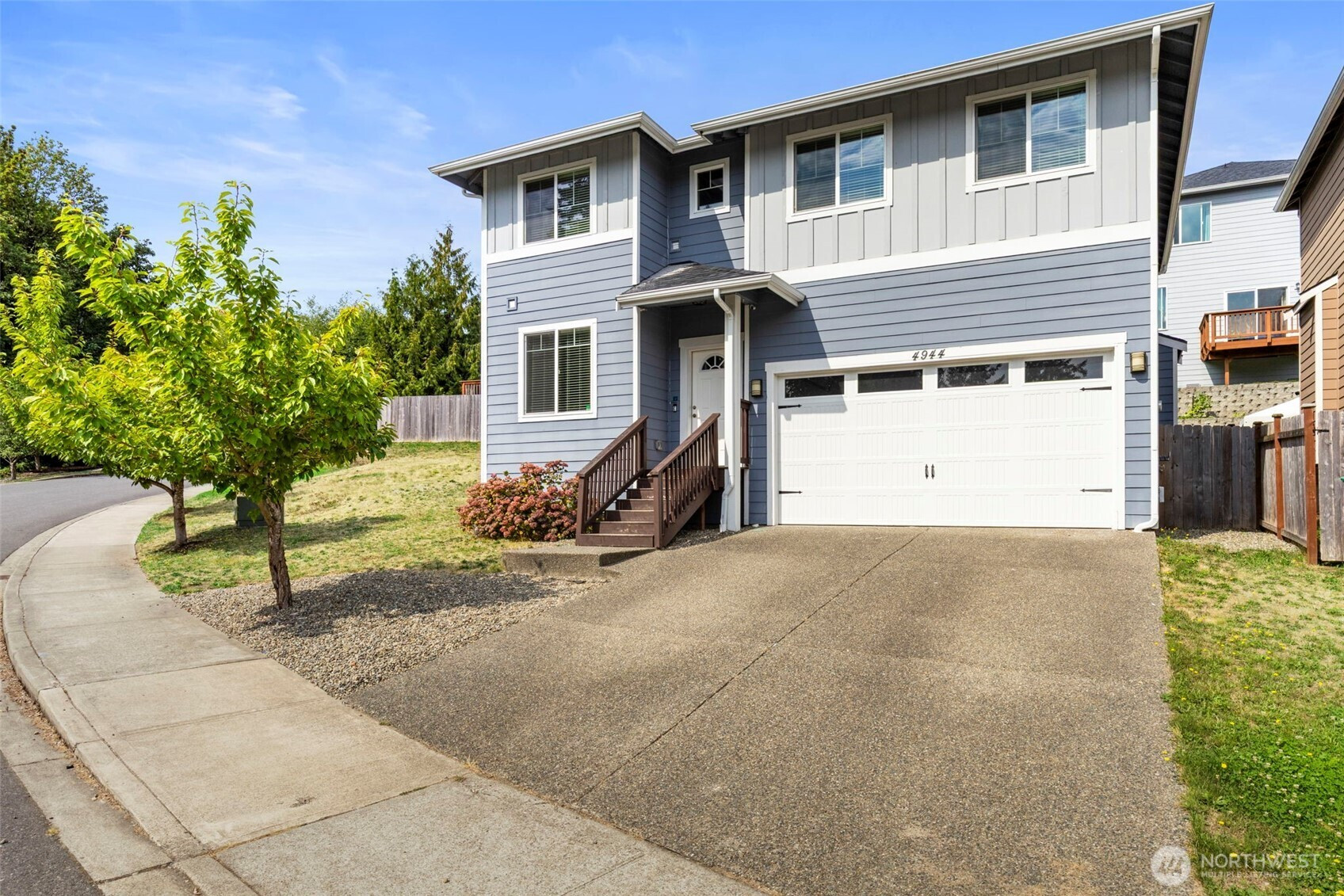 4944 Onalaska Loop SE, Port Orchard, WA 98367