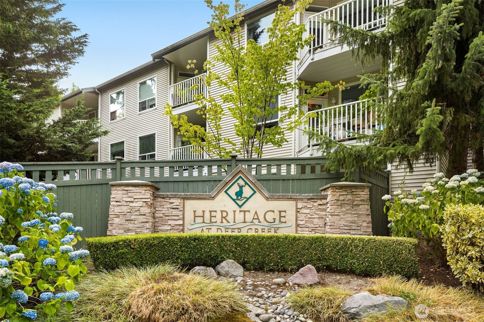 12530 Admiralty Way, Everett, WA 98204