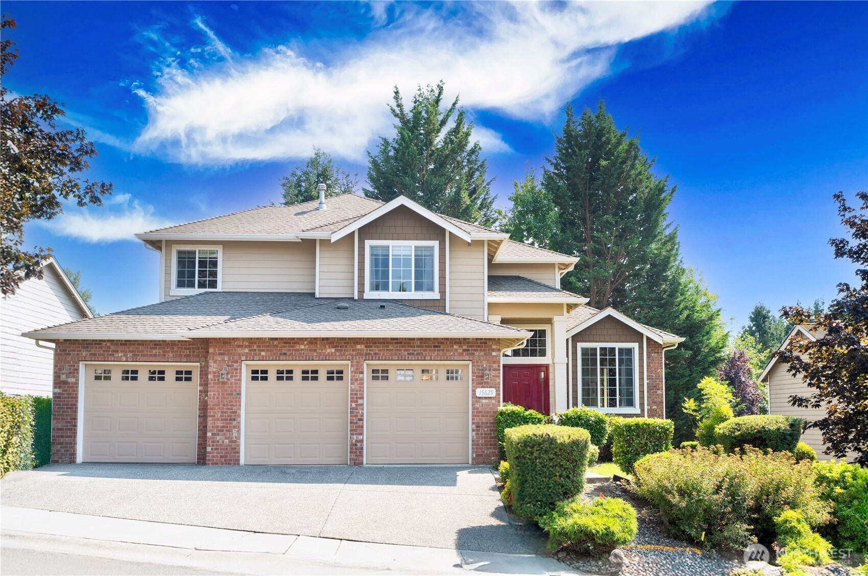 15629 NE 106th Way, Redmond, WA 98052